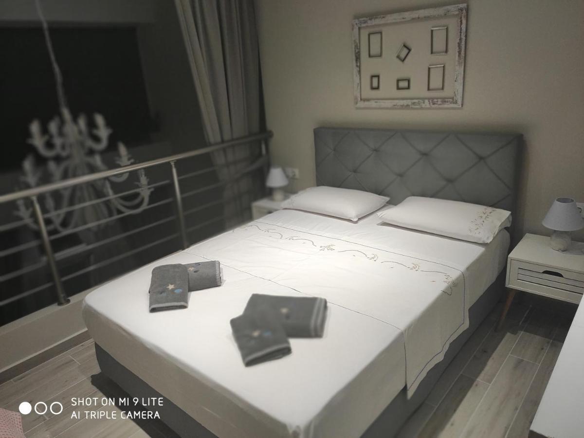 Kamares Suites Nea Kallikrateia Buitenkant foto